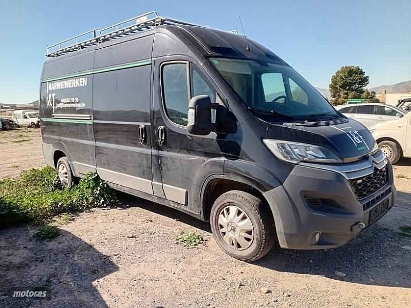 Usado Citroën Jumper 130 CV (95 kW) 2017 Negro Monovolumen