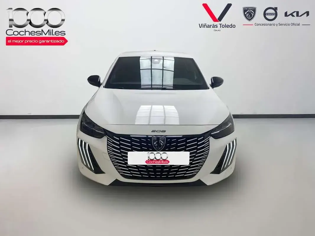 Usado Peugeot 208 GT 99 CV (72 kW) 2024 Blanco Utilitario