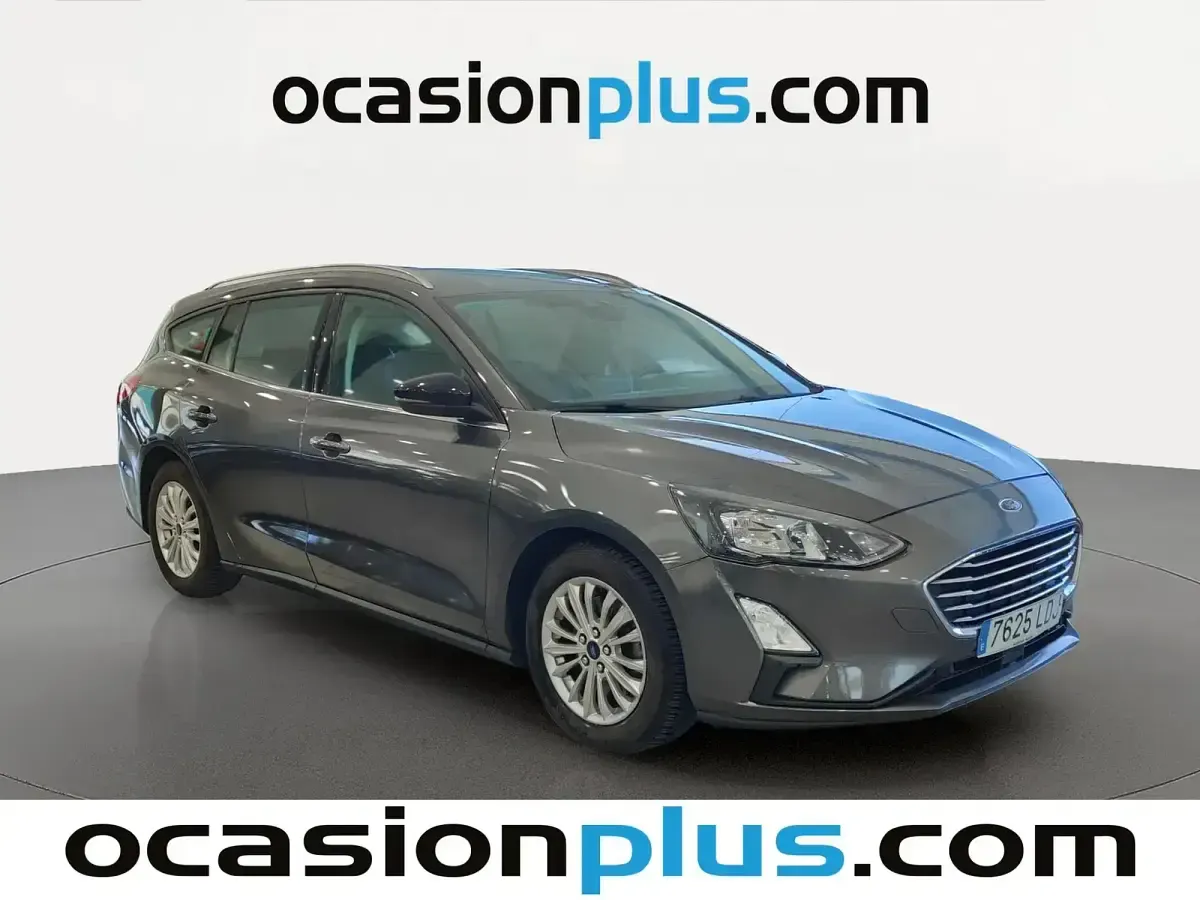 Usado Ford Focus Titanium 150 CV (110 kW) 2019 Gris Familiar