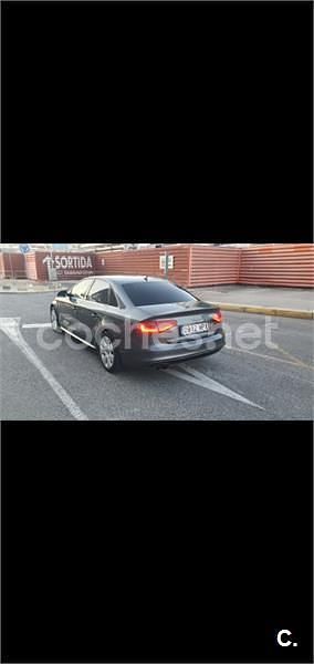 Gris / plata Usado 2013 Audi A4 S-Line Berlina | 8000 € (Buen precio) - Imagen 1/4