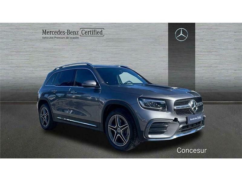 Usado Mercedes GLB200 150 CV (110 kW) 2024 Gris montaña SUV