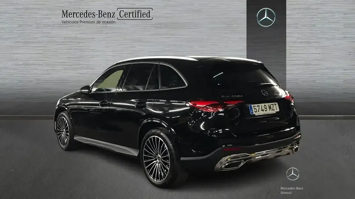 Usado Mercedes GLC220 AMG line 197 CV (144 kW) 2025 Negro SUV