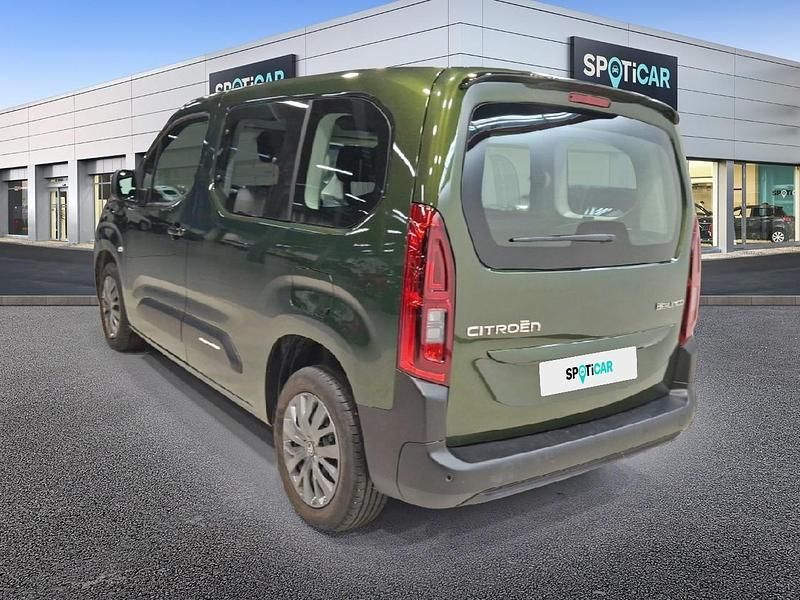 Usado Citroën Berlingo 102 CV (75 kW) 2025 Verde Monovolumen
