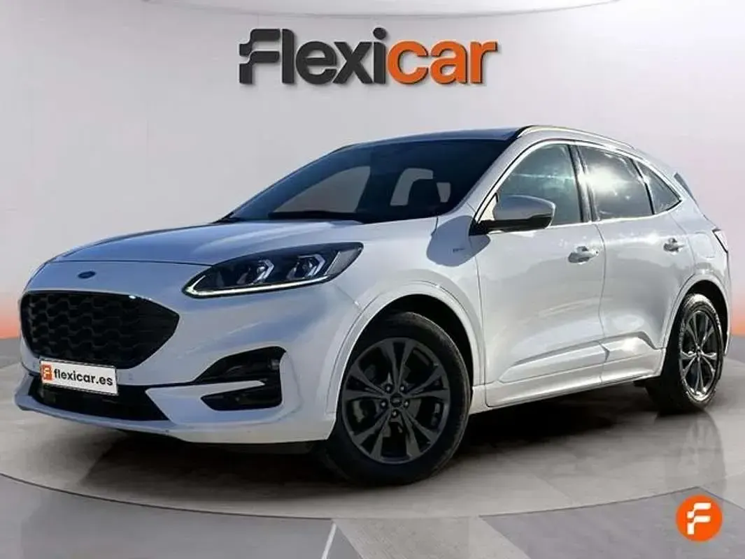 Używany Ford Kuga ST-Line 150 KM (110 kW) 2022 Biały SUV