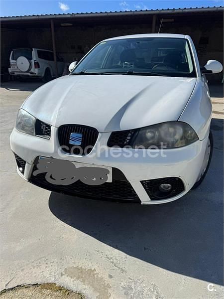 Blanco Usado 2007 Seat Ibiza Berlina | 2300 € (Buen precio) - Imagen 1/4