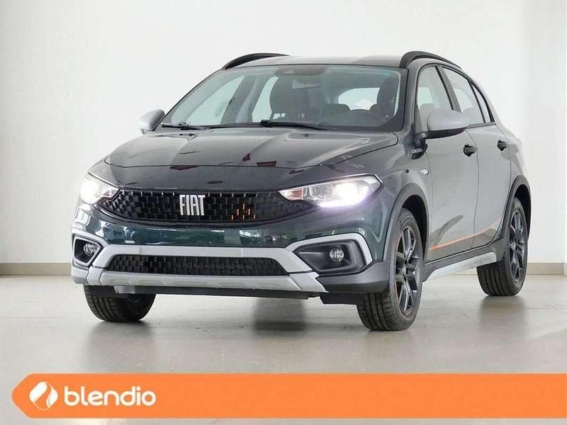 Gris Usado 2022 Fiat Tipo Cross Familiar | 22.368 € - Imagen 1/4
