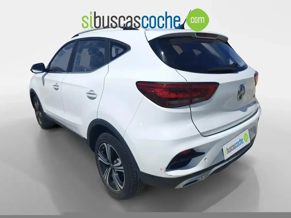 Usado MG ZS Comfort 105 CV (77 kW) 2023 Blanco SUV