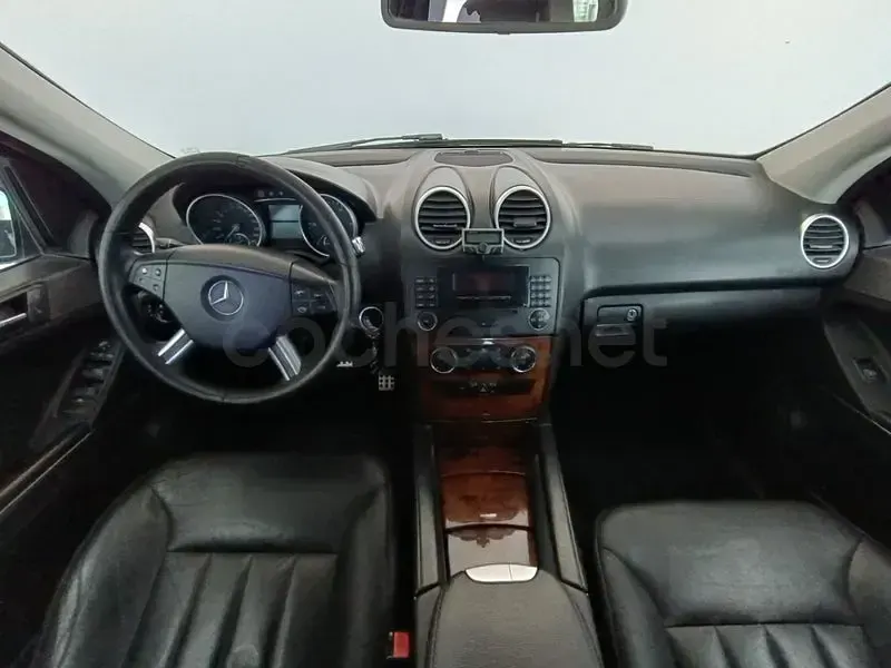 Usado Mercedes ML320 224 CV (164 kW) 2006 Negro SUV