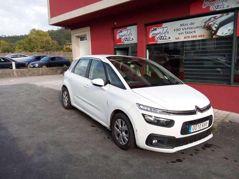 Blanco Usado 2018 Citroën C4 Feel Utilitario | 3999 € - Imagen 1/4