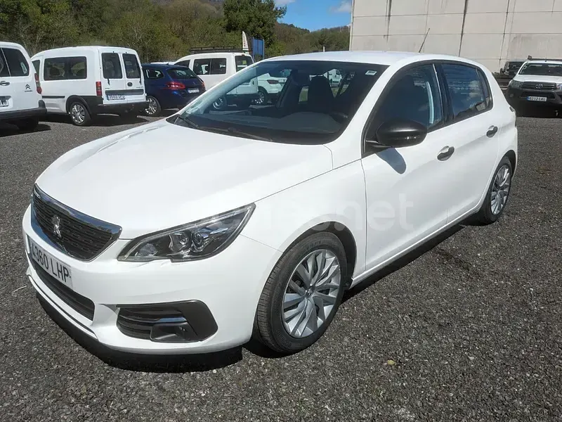 Usado Peugeot 308 Access 100 CV (73 kW) 2020 Blanco Berlina