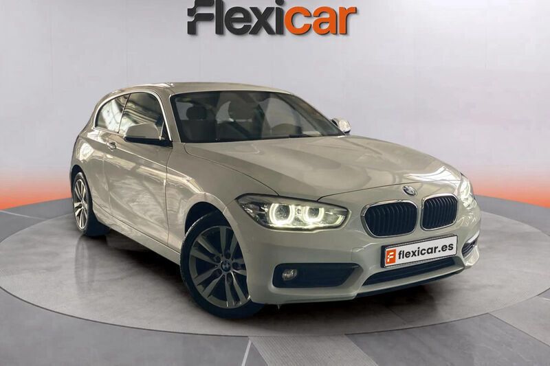 Blanco Usado 2016 BMW 116 Comfort Edition Utilitario | 12.190 € (Precio justo) - Imagen 1/4