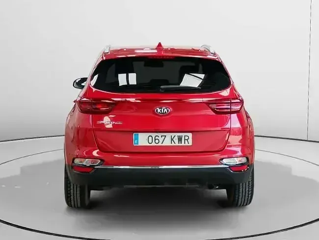 Usado Kia Sportage Plus 132 CV (97 kW) 2019 Rojo SUV