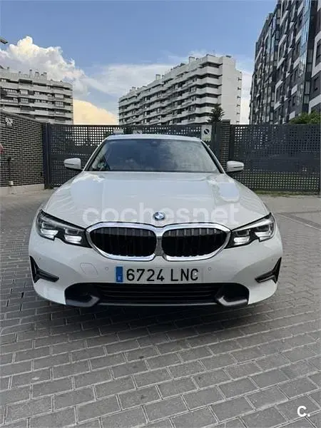 Usado BMW 318 150 CV (110 kW) 2021 Blanco Berlina