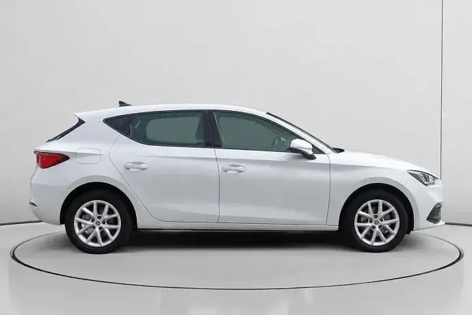 Usado Seat Leon Style 110 CV (80 kW) 2023