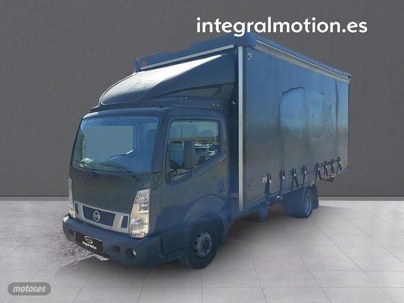 Negro Usado 2021 Nissan Cabstar Recogida | 26.363 € - Imagen 1/4
