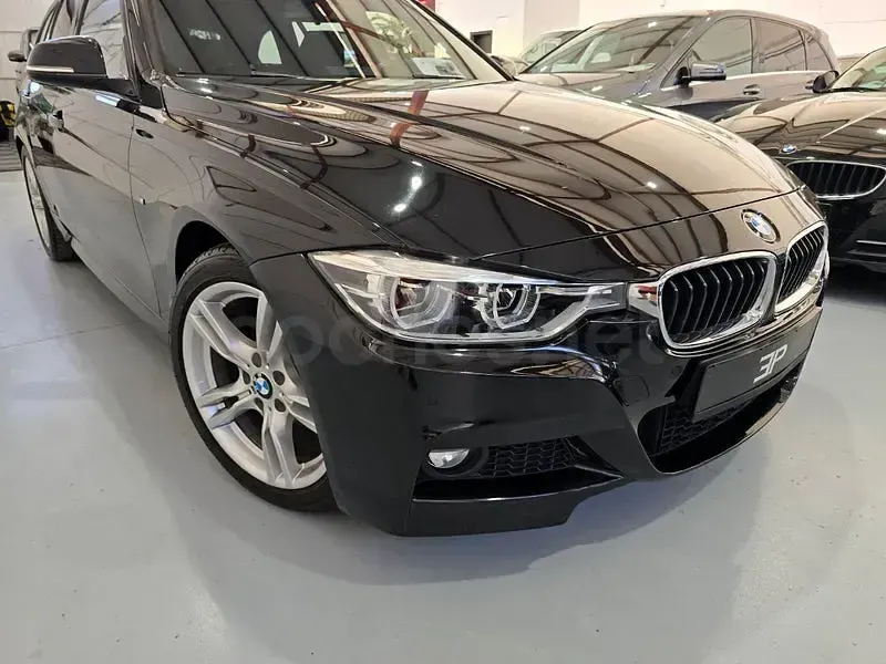 Usado BMW 320 Shadowline 190 CV (139 kW) 2016 Negro Familiar