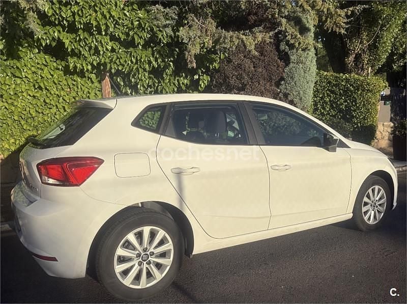 Usado Seat Ibiza FR 110 CV (80 kW) 2019 Blanco Berlina