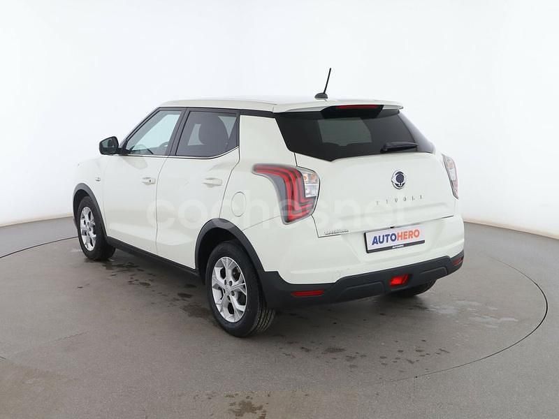 Usado Ssangyong (KGM) Tivoli 128 CV (94 kW) 2022 Blanco SUV