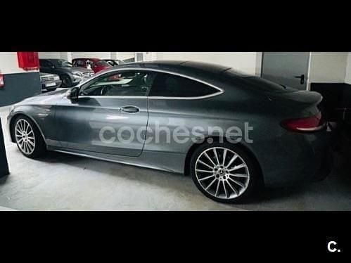 Usado Mercedes C220 170 CV (125 kW) 2018 Gris / plata Coupe
