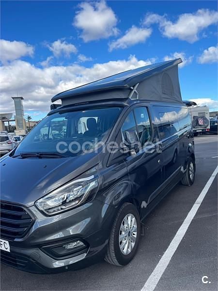 Usado Ford Transit Custom Nugget 130 CV (95 kW) 2023 Gris / plata Monovolumen