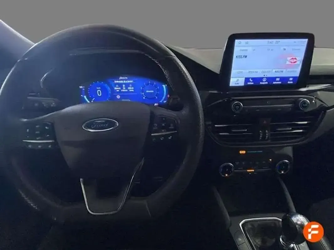 Usado Ford Kuga ST-Line 150 CV (110 kW) 2023 Gris SUV