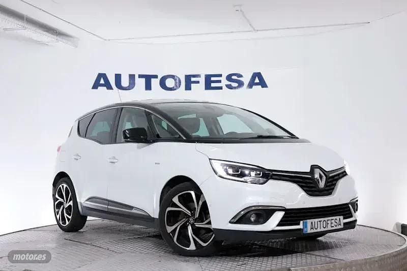 Usado Renault Scénic III Edition One 160 CV (117 kW) 2016 Blanco Monovolumen