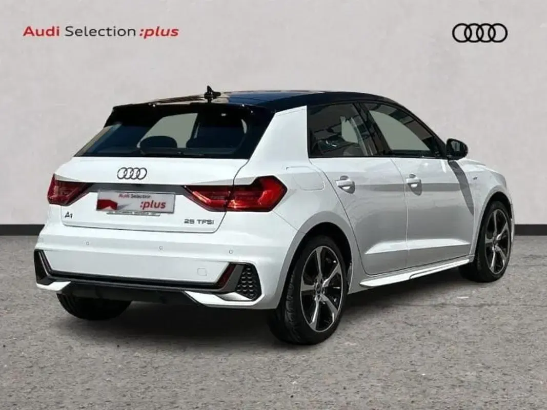 Ny Audi A1 Sportback 116 HK (85 kW) 2026 Vit Halvkombi