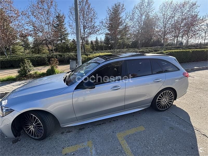 Usado Mercedes C220 200 CV (147 kW) 2023 Gris / plata Familiar