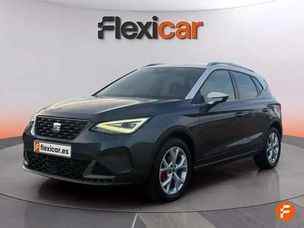 Occasion Seat Arona FR 150 ch (110 kW) 2023 Gris SUV