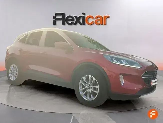 Usado Ford Kuga Titanium 150 CV (110 kW) 2019 Rojo SUV