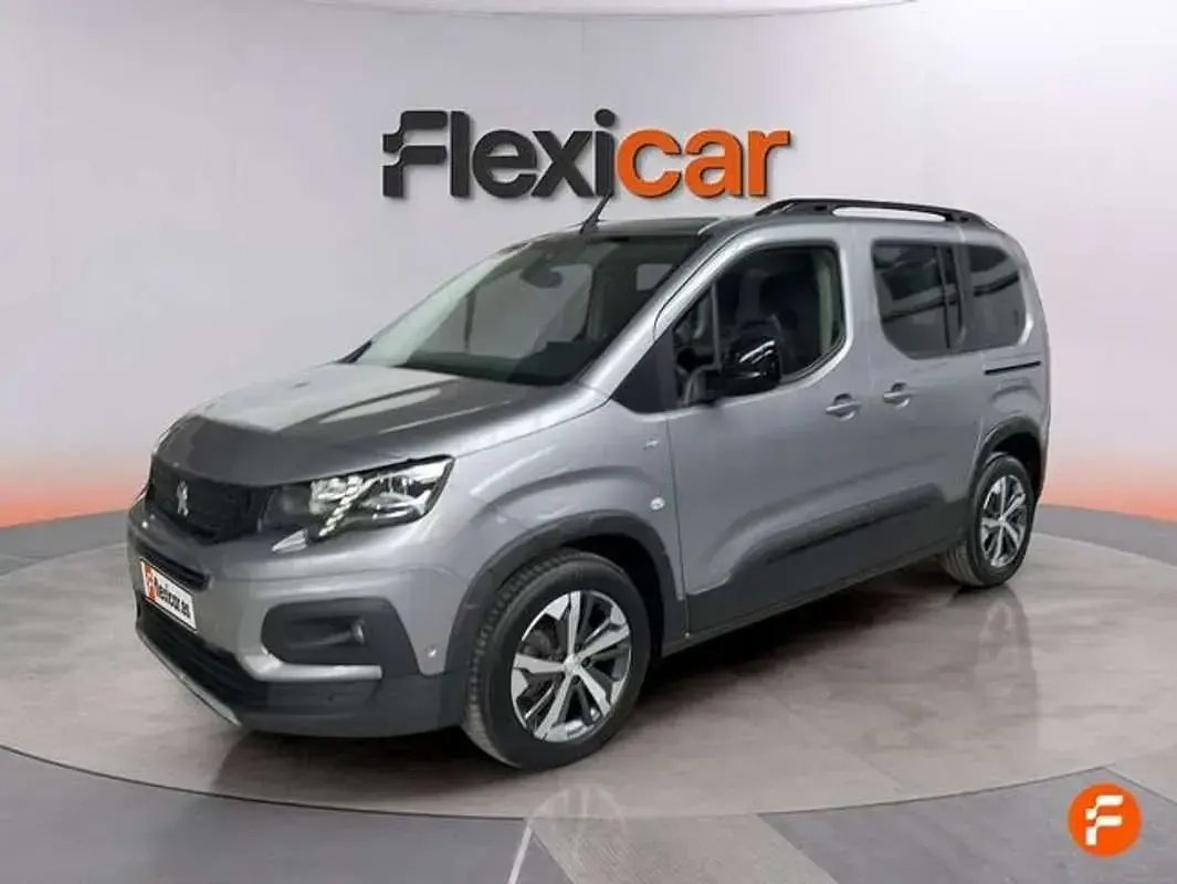 Usado Peugeot Rifter GT 102 CV (75 kW) 2023 Gris Monovolumen
