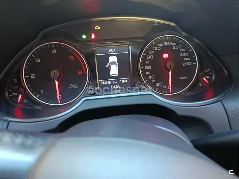 Usado Audi Q5 170 CV (125 kW) 2010 Negro SUV
