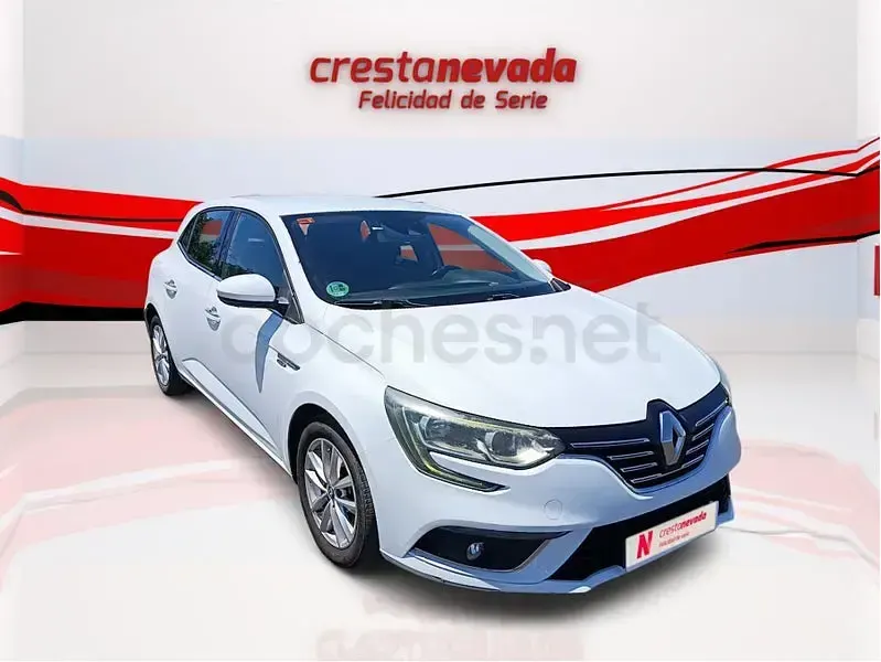 Usado Renault Mégane Zen 130 CV (95 kW) 2017 Blanco Berlina