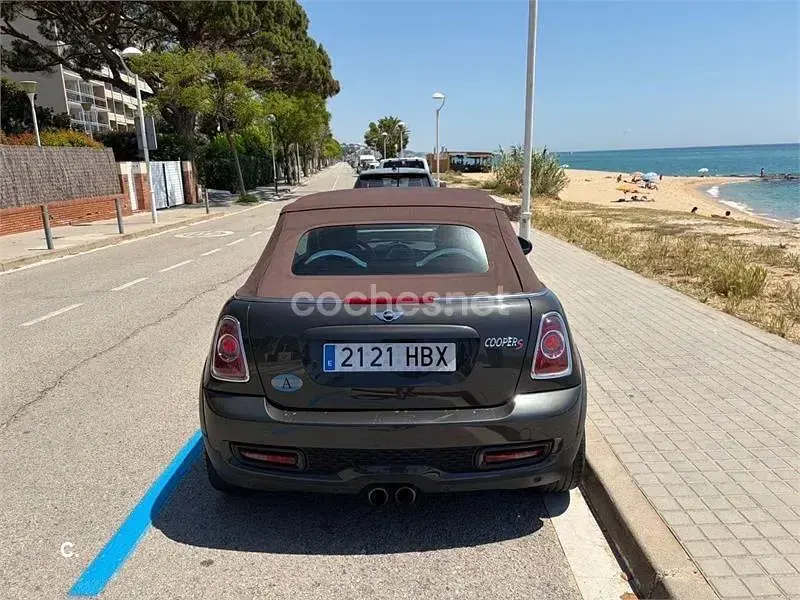 Usado Mini Cooper S Cabriolet 175 CV (128 kW) 2011 Verde Descapotable
