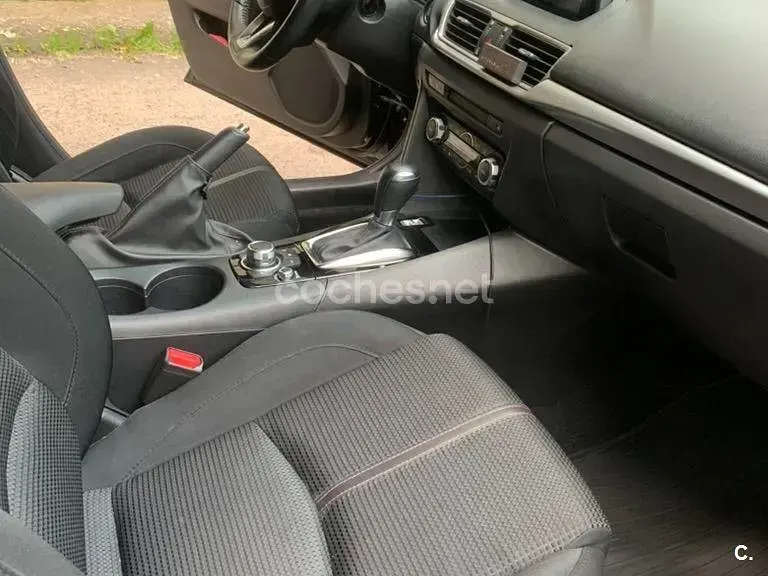 Usado Mazda 3 100 CV (73 kW) 2018 Negro Berlina