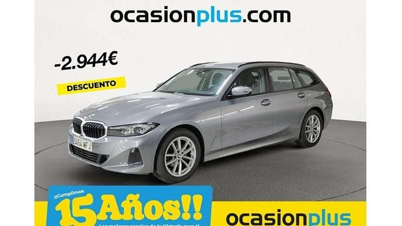 Gris Usado 2023 BMW 318 Familiar | 26.445 € (Super precio) - Imagen 1/4