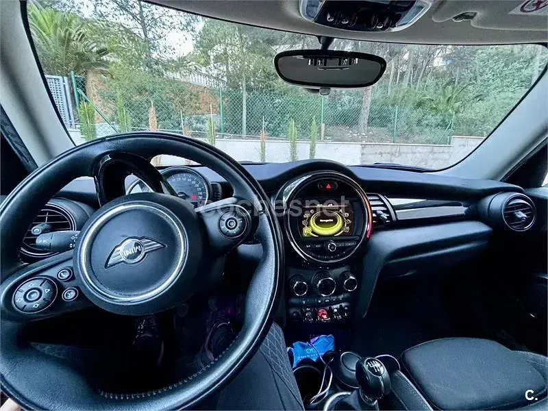 Usado Mini Cooper 136 CV (100 kW) 2017 Naranja Utilitario