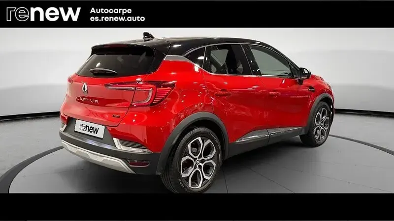 Usado Renault Captur Techno 145 CV (106 kW) 2023 Rojo SUV