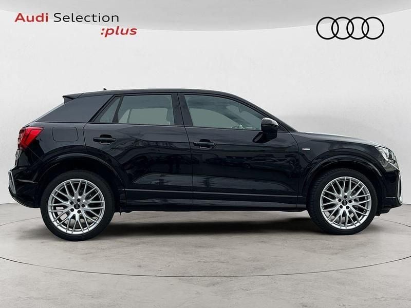 Usado Audi Q2 Black Edition 150 CV (110 kW) 2025 Otro SUV