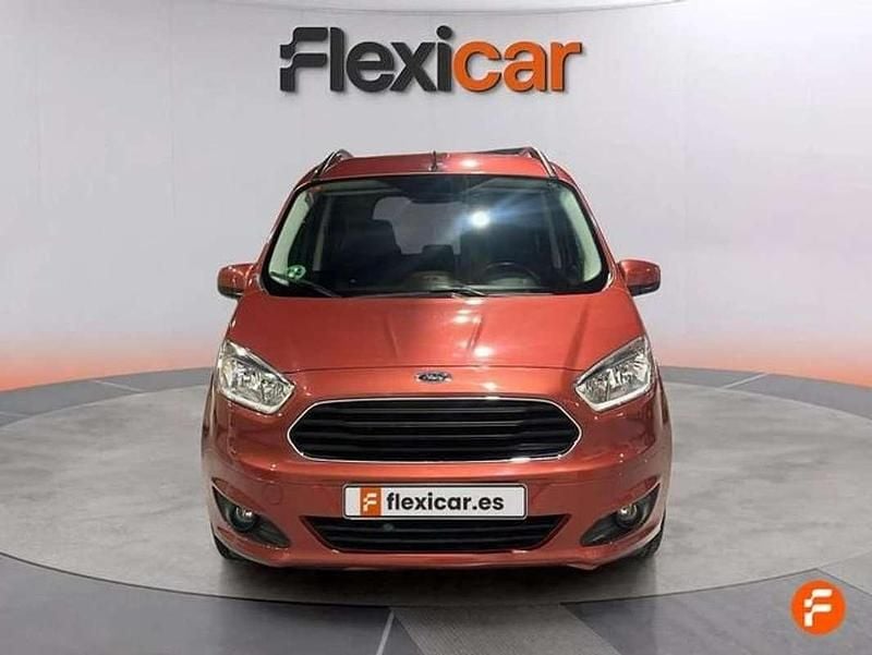 Usado Ford Tourneo Courier Titanium 102 CV (75 kW) 2016 Burdeos Monovolumen