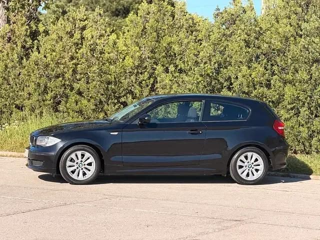 Occasion BMW 116 116 PK (85 kW) 2009 Zwart Hatchback