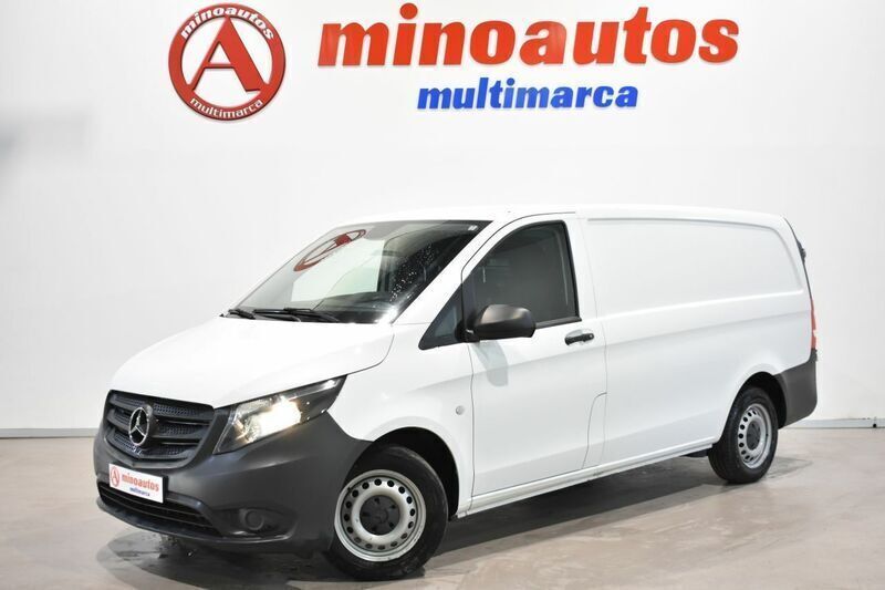 Blanco Usado 2023 Mercedes Vito Monovolumen | 24.890 € - Imagen 1/4