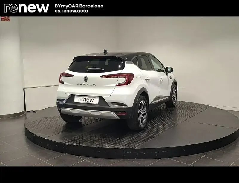 Usado Renault Captur 140 CV (102 kW) 2022 Blanco SUV