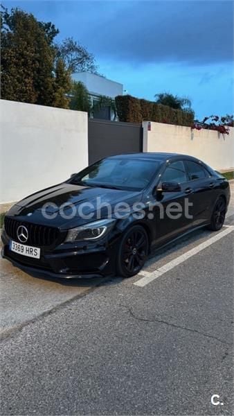 Negro Usado 2015 Mercedes CLA220 AMG line Berlina | 17.500 € (Precio justo) - Imagen 1/4