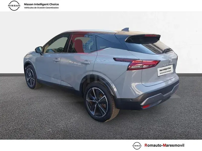 Usado Nissan Qashqai Tekna 190 CV (139 kW) 2023 Gris / plata SUV