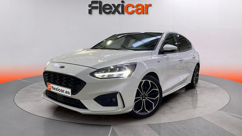 Usado Ford Focus ST-Line 125 CV (91 kW) 2020 Blanco Utilitario