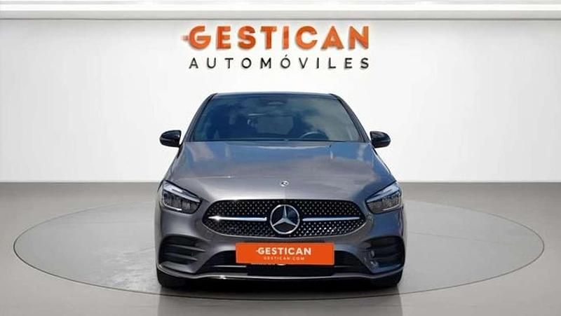 Usado Mercedes B250e 218 CV (160 kW) 2022 Gris Monovolumen
