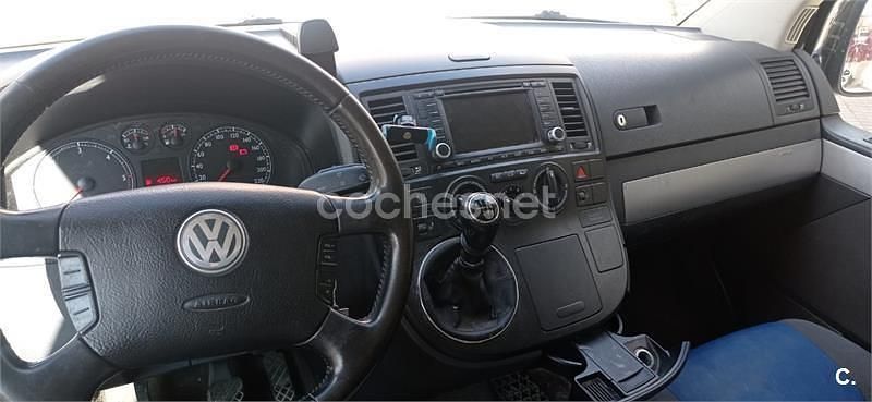 Usado VW Multivan Comfortline 130 CV (95 kW) 2007 Negro Monovolumen