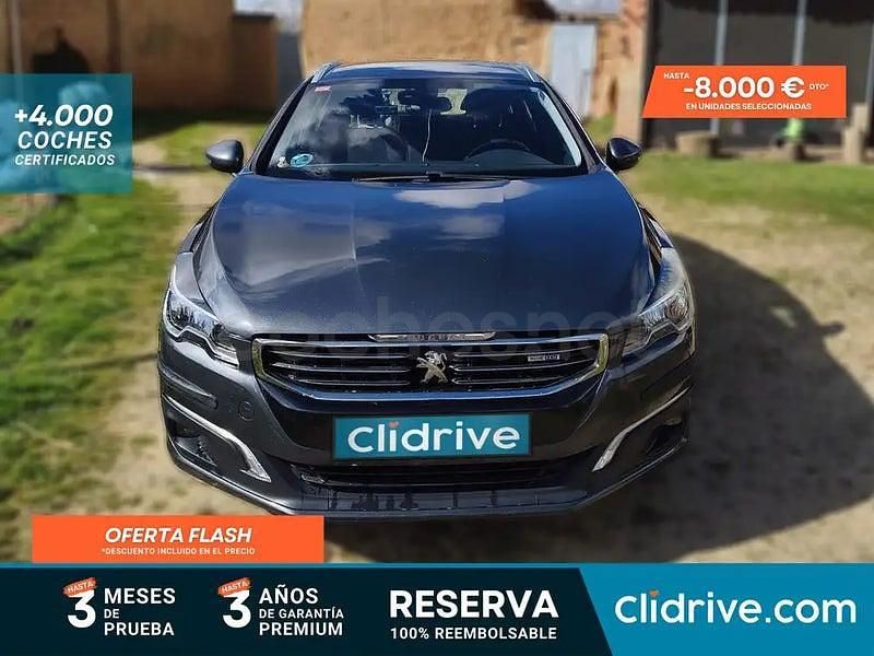 Usado Peugeot 508 SW Active 120 CV (88 kW) 2015 Marrón Familiar