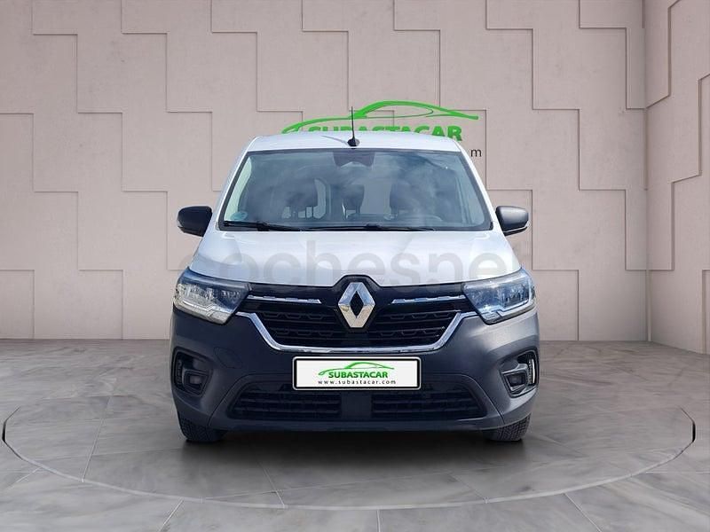 Usado Renault Kangoo 95 CV (69 kW) 2023 Blanco Monovolumen